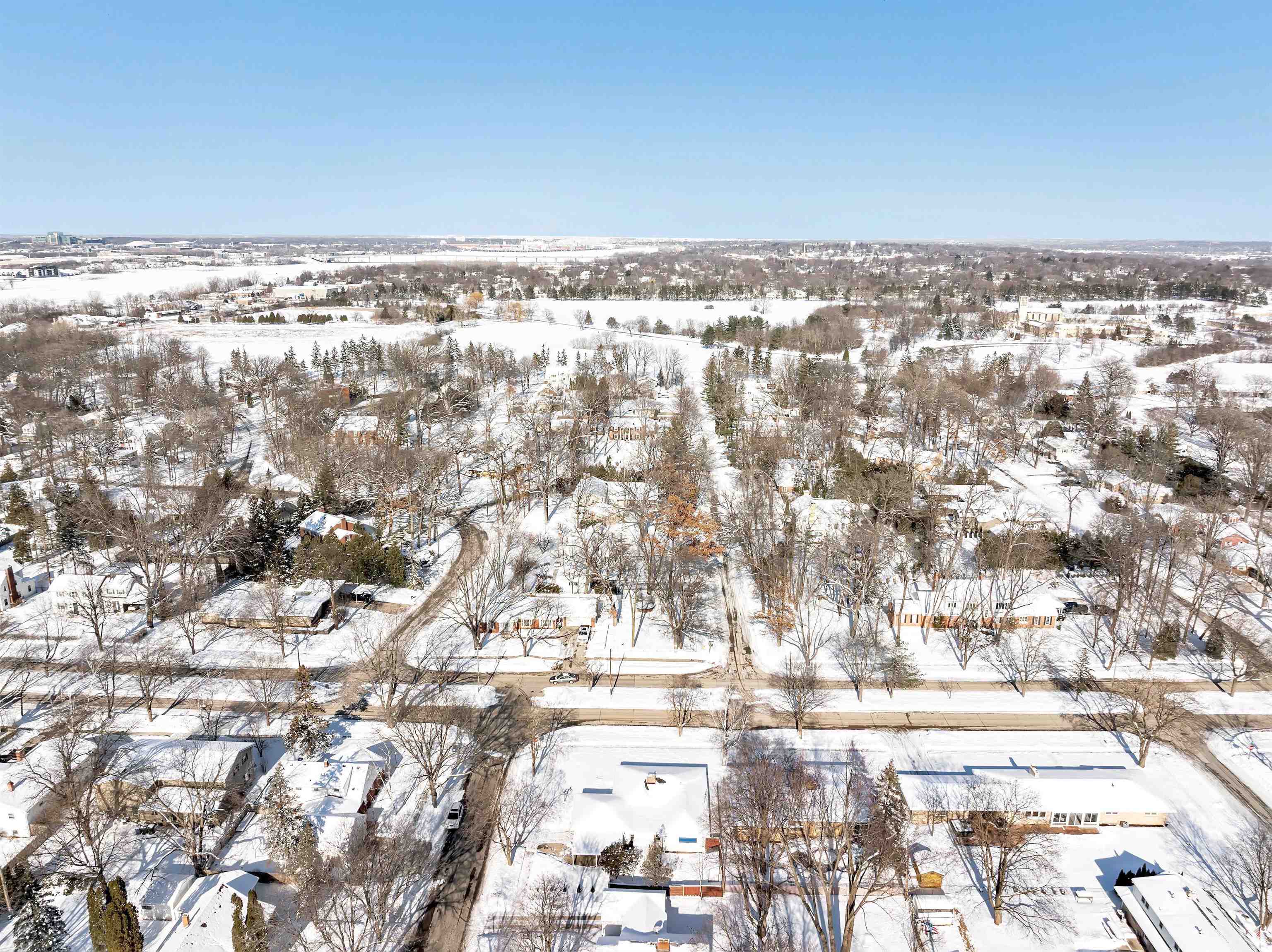 De Pere, Wisconsin 54115, United States, 3 Bedrooms Bedrooms, ,3 BathroomsBathrooms,Residential,Pending,2663