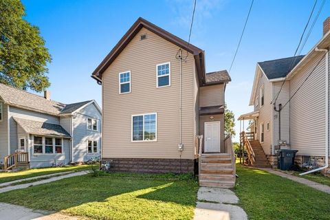 Photo of 259 MORRIS Street, FOND DU LAC, WI 54935 (MLS # 50314466)