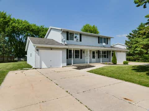 Photo of 465 S GOOD HOPE Road, DE PERE, WI 54115 (MLS # 50327184)