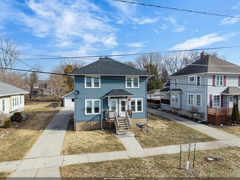 Photo of 882 KELLOGG Street, GREEN BAY, WI 54303 (MLS # 50321790)