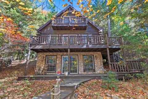 Photo of 17801 E WHEELER LAKE Lane, LAKEWOOD, WI 54138 (MLS # 50305398)
