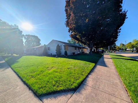 Photo of 2500 S KERNAN Avenue, APPLETON, WI 54915 (MLS # 50332729)