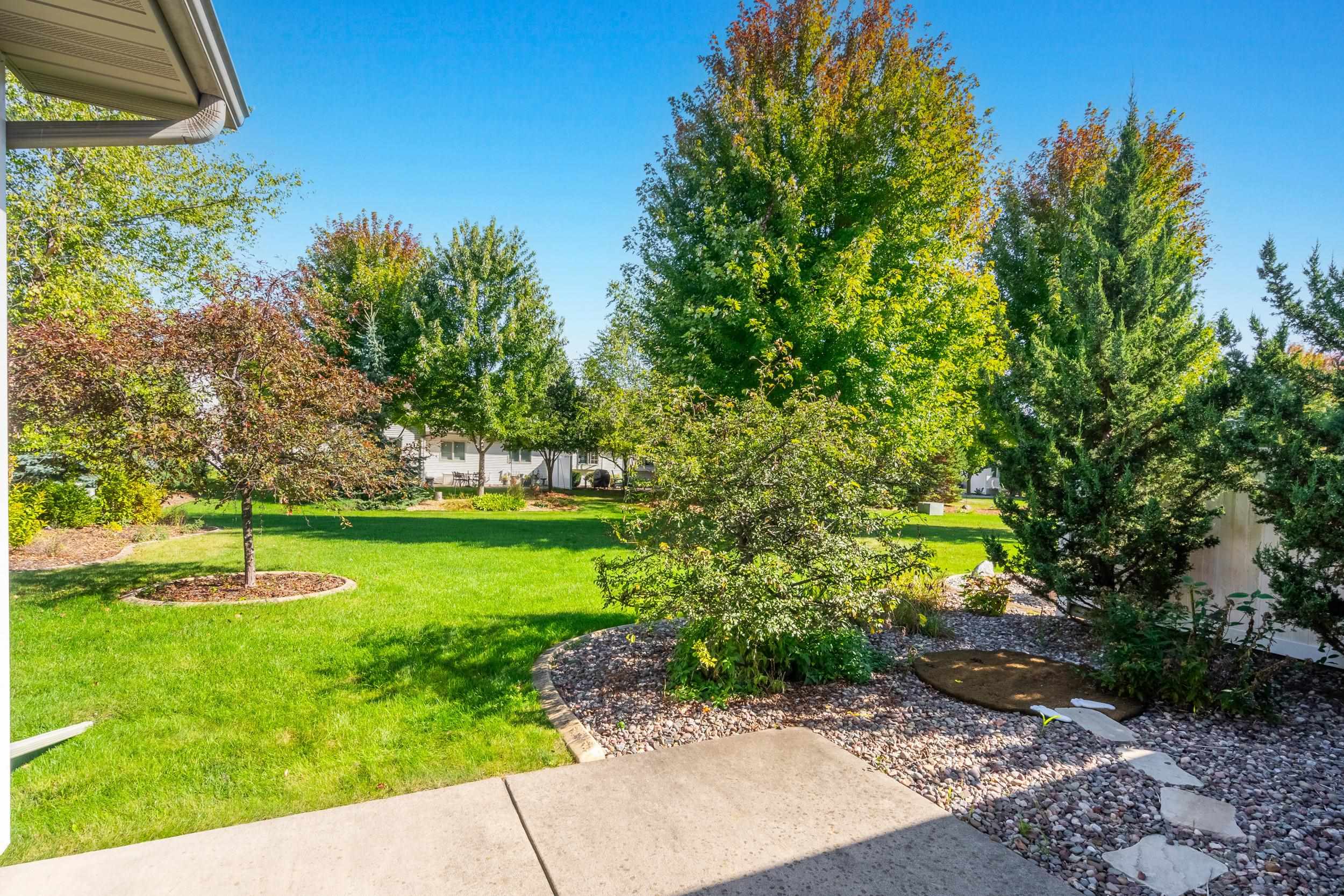 4742 N PROVIDENCE Avenue