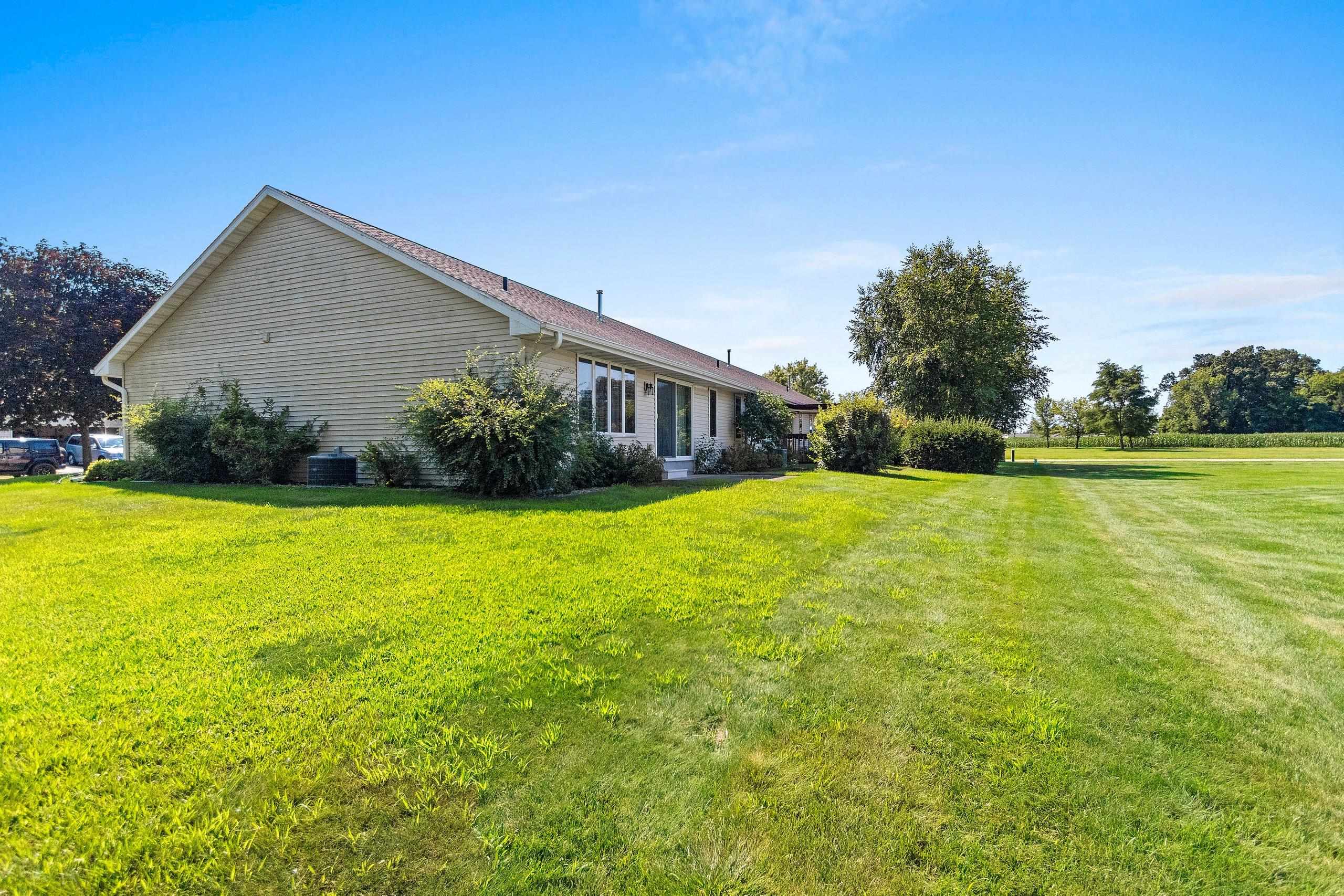 Shawano, Wisconsin 54166, United States, 2 Bedrooms Bedrooms, ,2 BathroomsBathrooms,Residential,Pending,180881