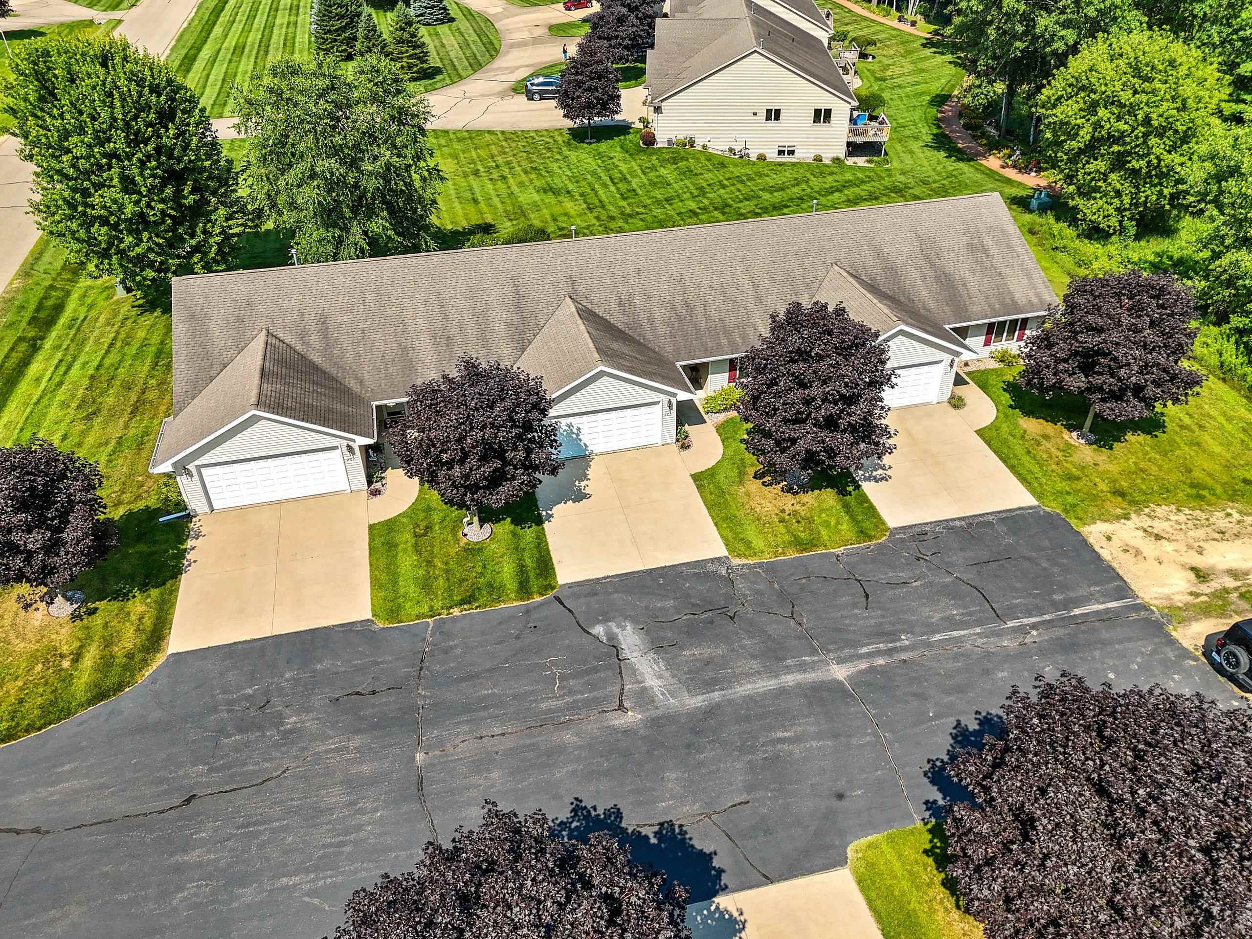 Shawano, Wisconsin 54166, United States, 2 Bedrooms Bedrooms, ,2 BathroomsBathrooms,Residential,Pending,180881