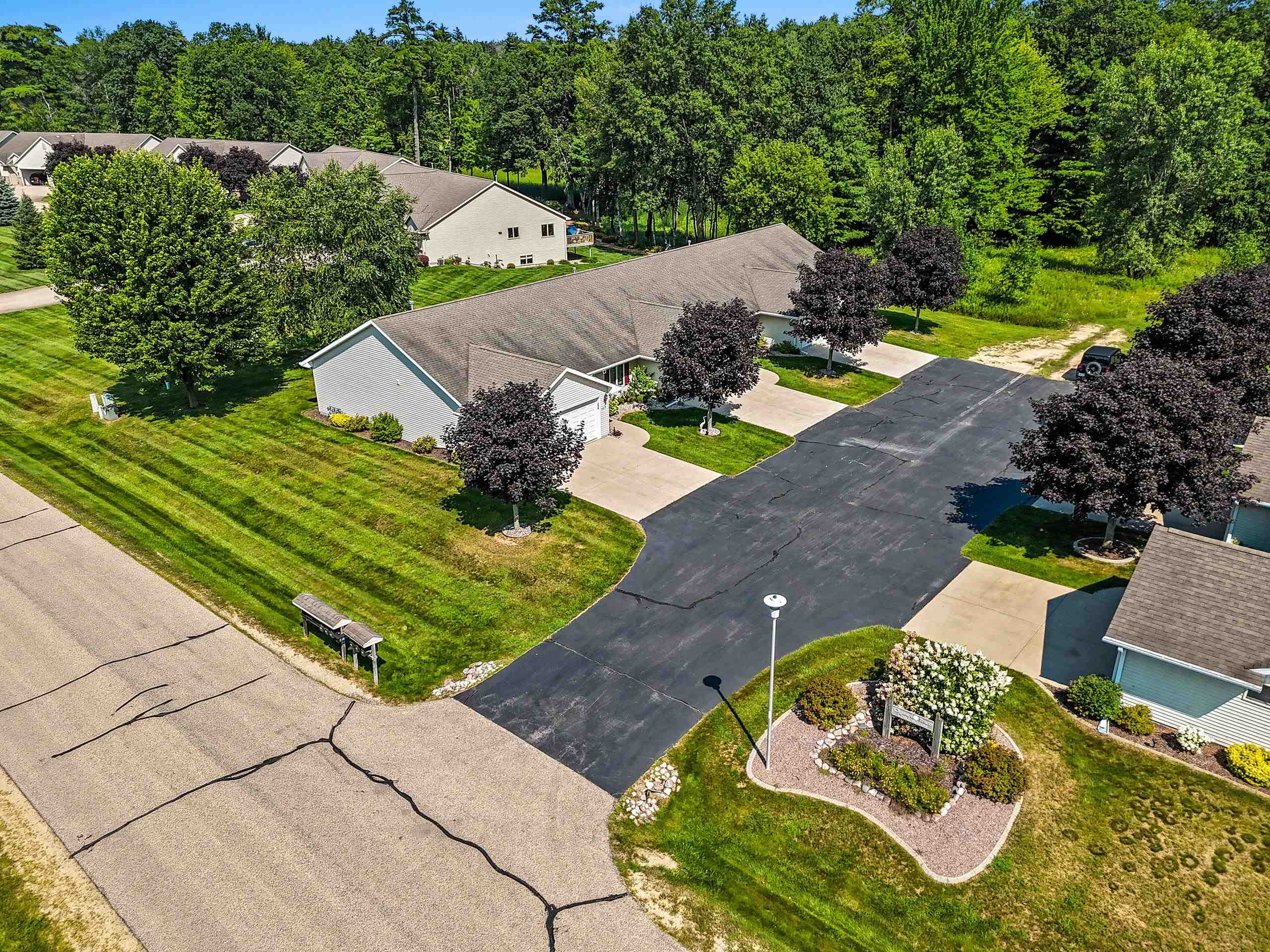 Shawano, Wisconsin 54166, United States, 2 Bedrooms Bedrooms, ,2 BathroomsBathrooms,Residential,Pending,180881