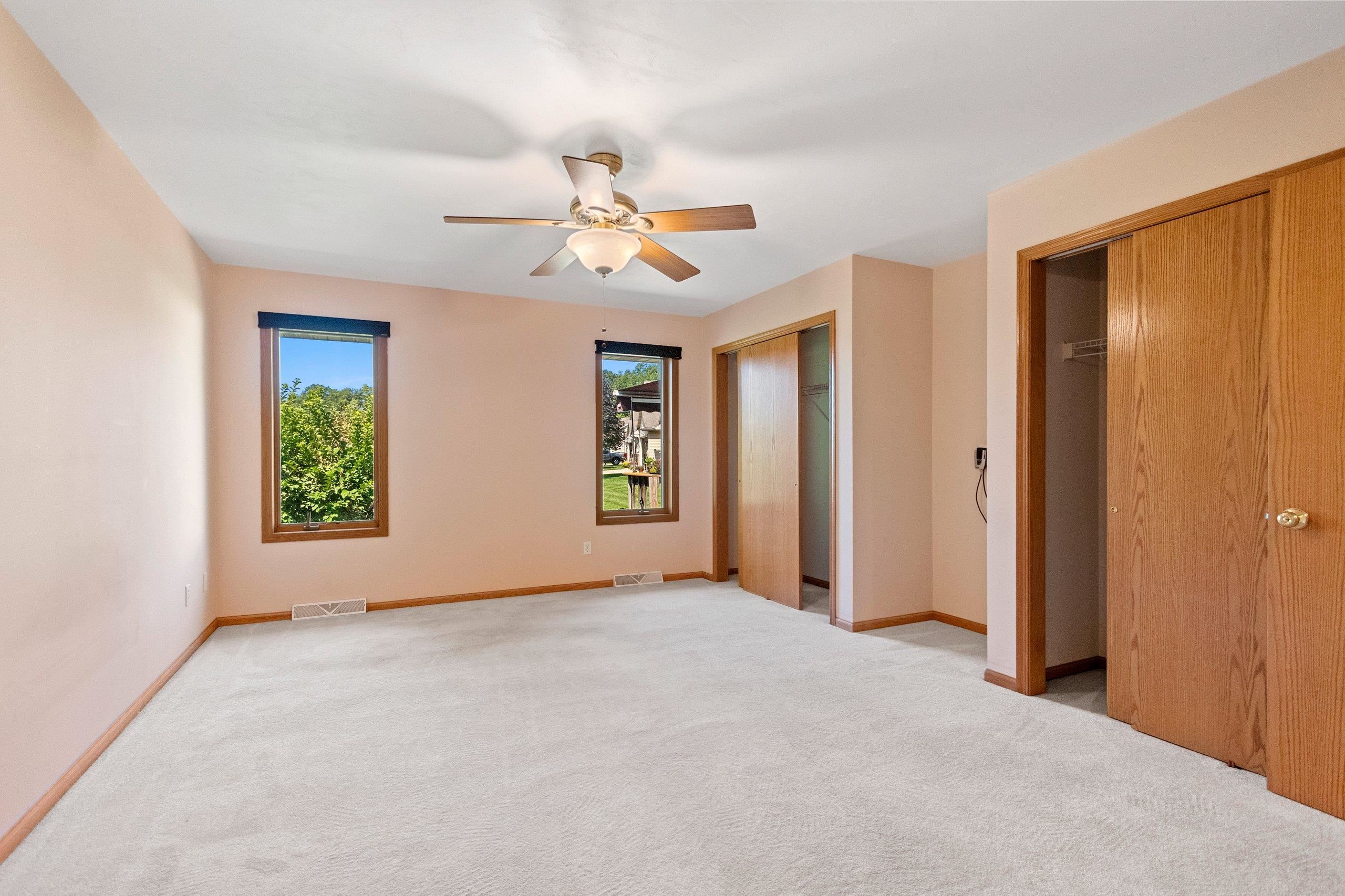 Shawano, Wisconsin 54166, United States, 2 Bedrooms Bedrooms, ,2 BathroomsBathrooms,Residential,Pending,180881