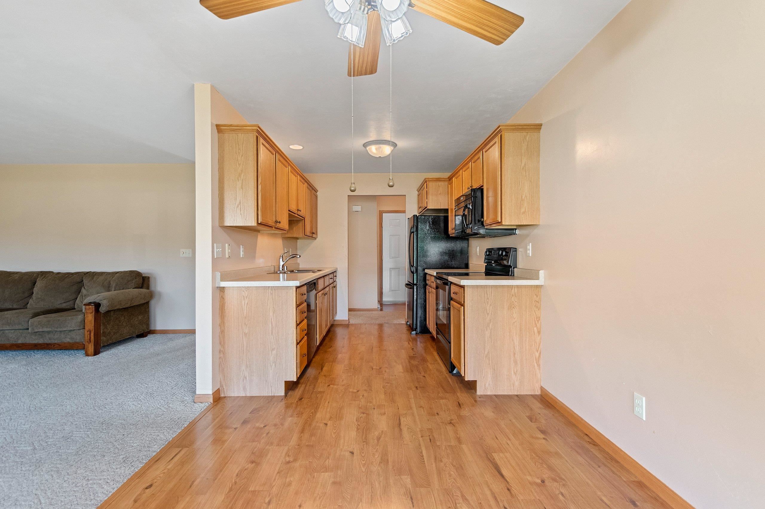 Shawano, Wisconsin 54166, United States, 2 Bedrooms Bedrooms, ,2 BathroomsBathrooms,Residential,Pending,180881