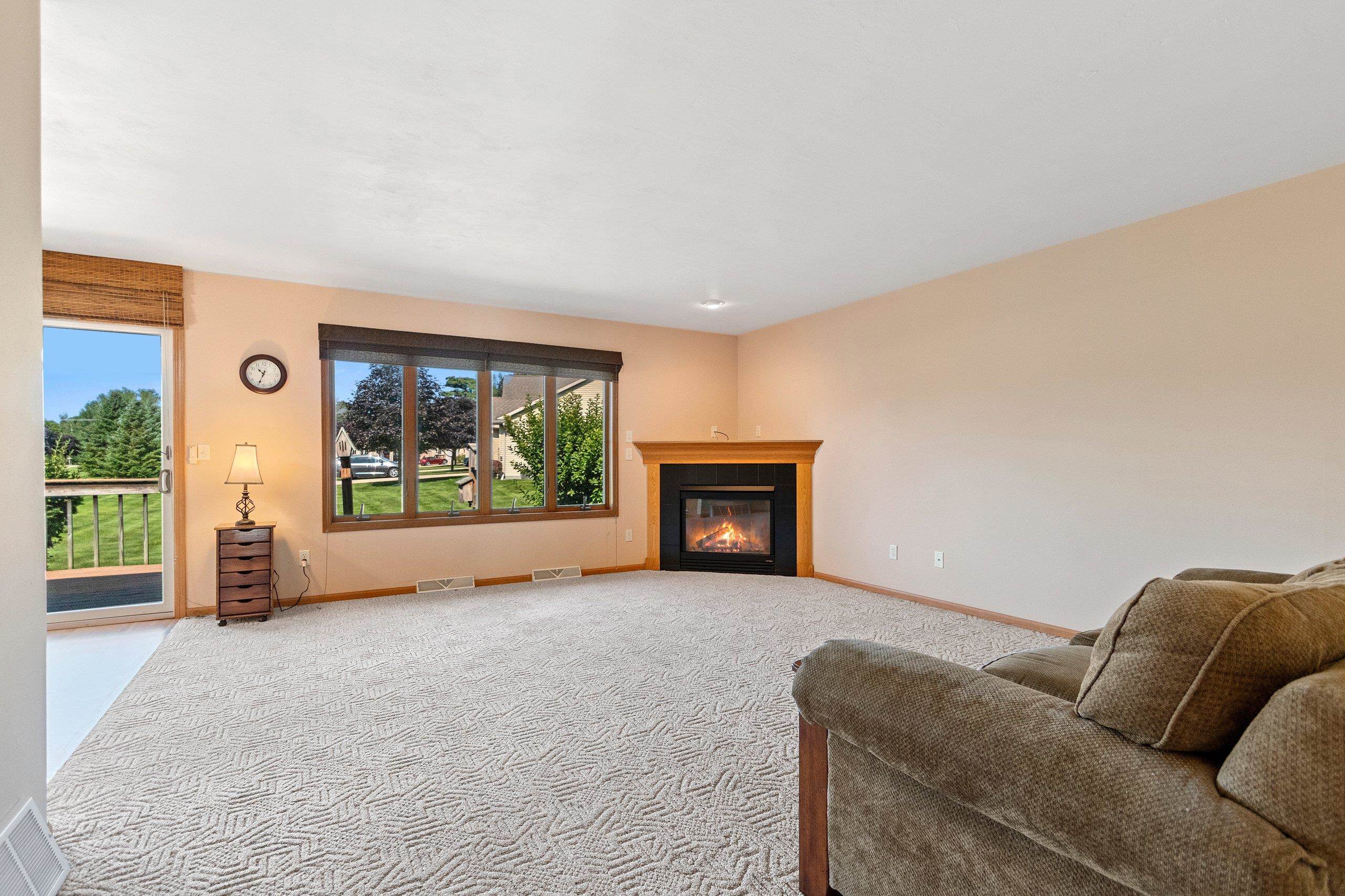 Shawano, Wisconsin 54166, United States, 2 Bedrooms Bedrooms, ,2 BathroomsBathrooms,Residential,Pending,180881