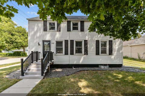 Photo of 402 E HARDING Drive, APPLETON, WI 54915 (MLS # 50330511)