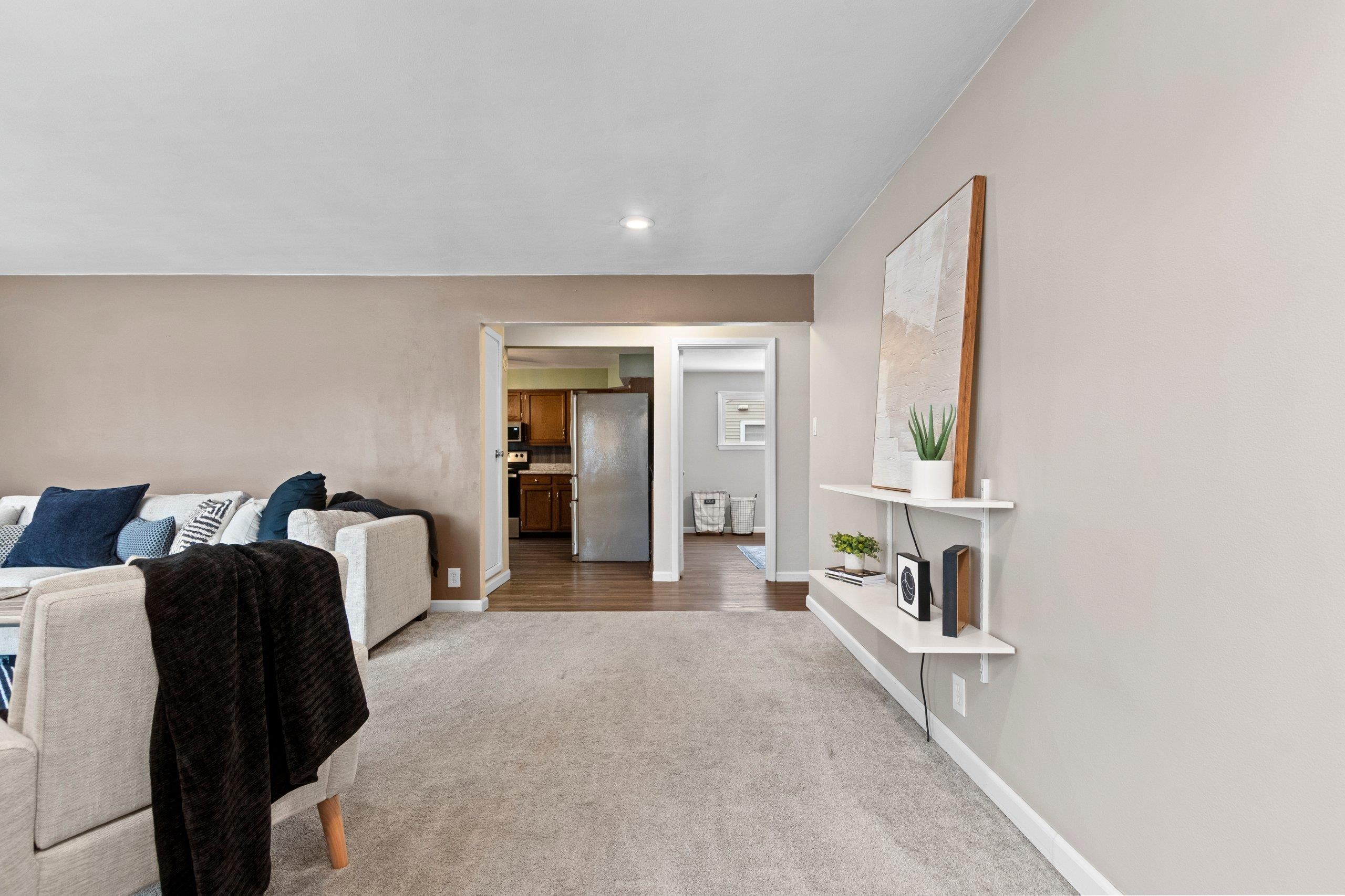 1501 OAKRIDGE Avenue