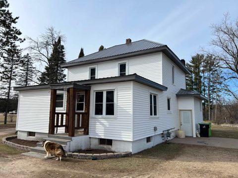 Photo of E7037 SWAMP Road, MARION, WI 54950 (MLS # 50323348)