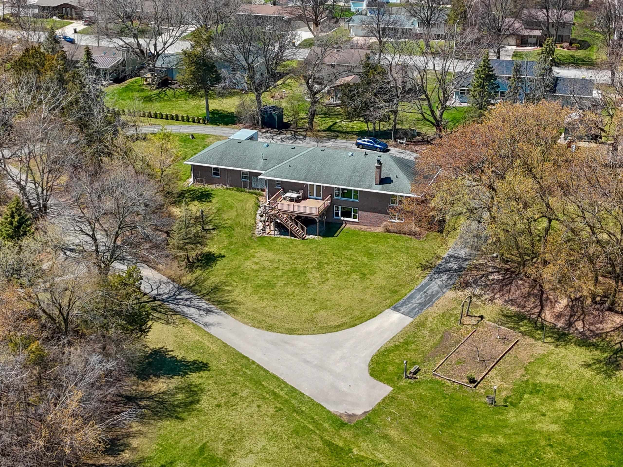 Green Bay, Wisconsin 54311, United States, 4 Bedrooms Bedrooms, ,3 BathroomsBathrooms,Residential,Active,121933