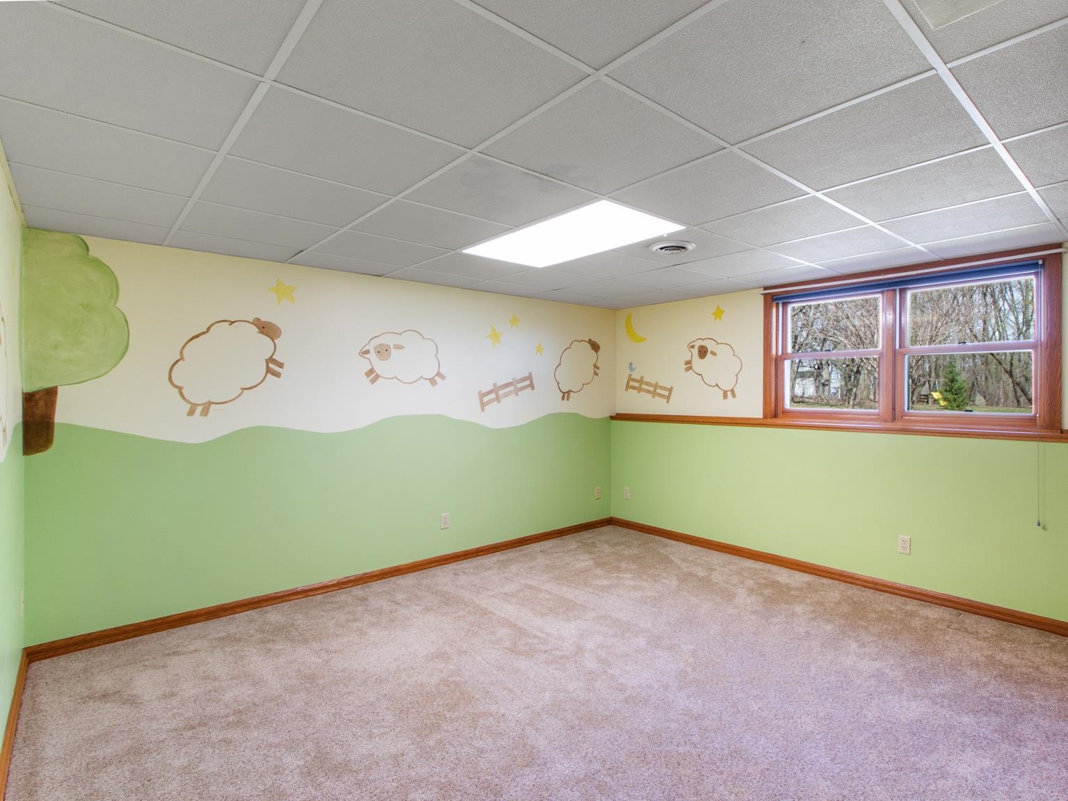 Green Bay, Wisconsin 54311, United States, 4 Bedrooms Bedrooms, ,3 BathroomsBathrooms,Residential,Active,121933