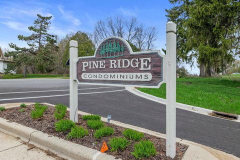 2049 Pine Ridge Ct Unit H, Grafton, WI 53024 - #: 1879875
