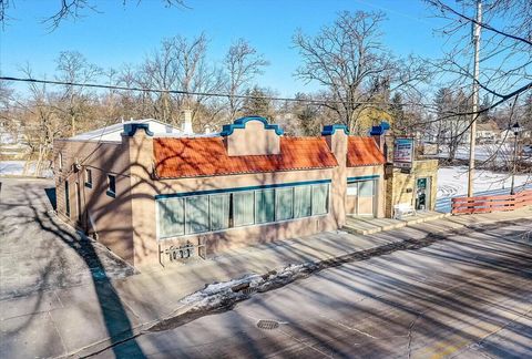 Photo of 1020 N Fourth St, Watertown, WI 53098 (MLS # 1777763)