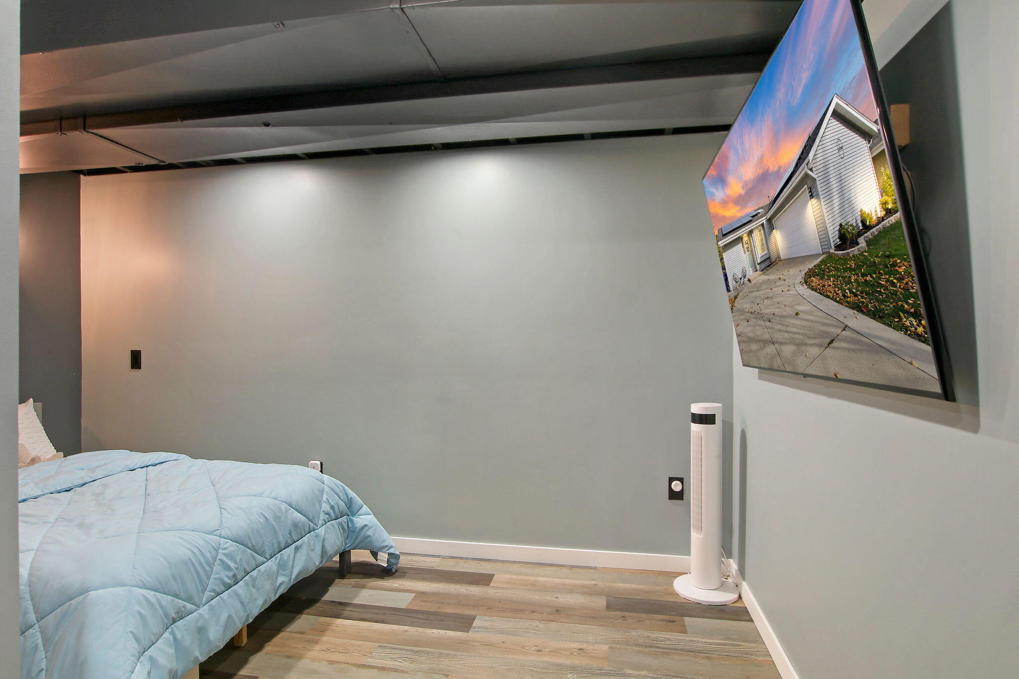 Kenosha, Wisconsin 53142, United States, 4 Bedrooms Bedrooms, ,3 BathroomsBathrooms,Residential,Active,34746