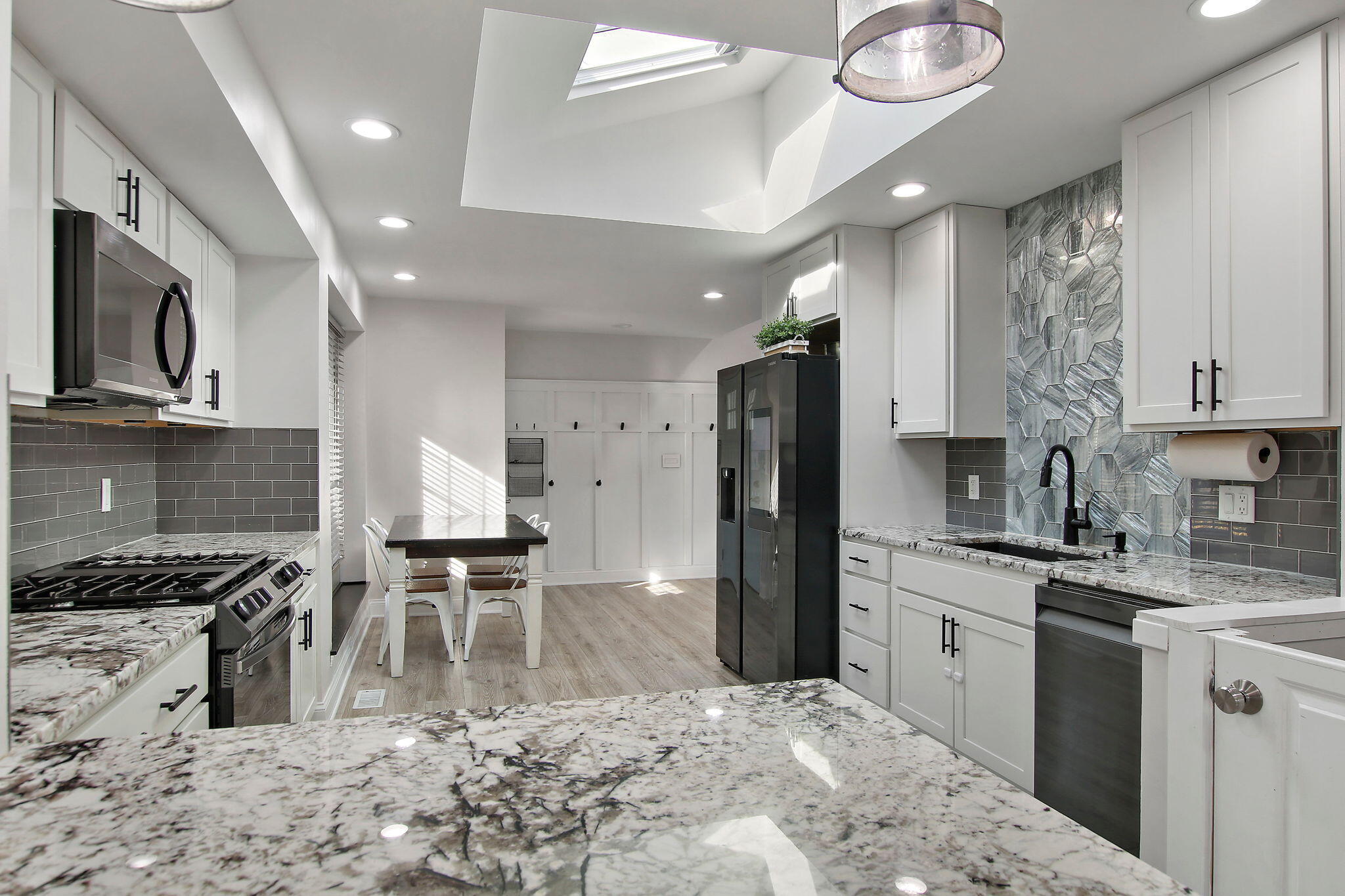 Kenosha, Wisconsin 53142, United States, 4 Bedrooms Bedrooms, ,3 BathroomsBathrooms,Residential,Active,34746