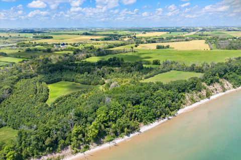 Photo of 4192 County Road LL -, Port Washington, WI 53074 (MLS # 1881304)