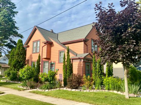 Photo of 464 W Michigan St, Port Washington, WI 53074 (MLS # 1881641)