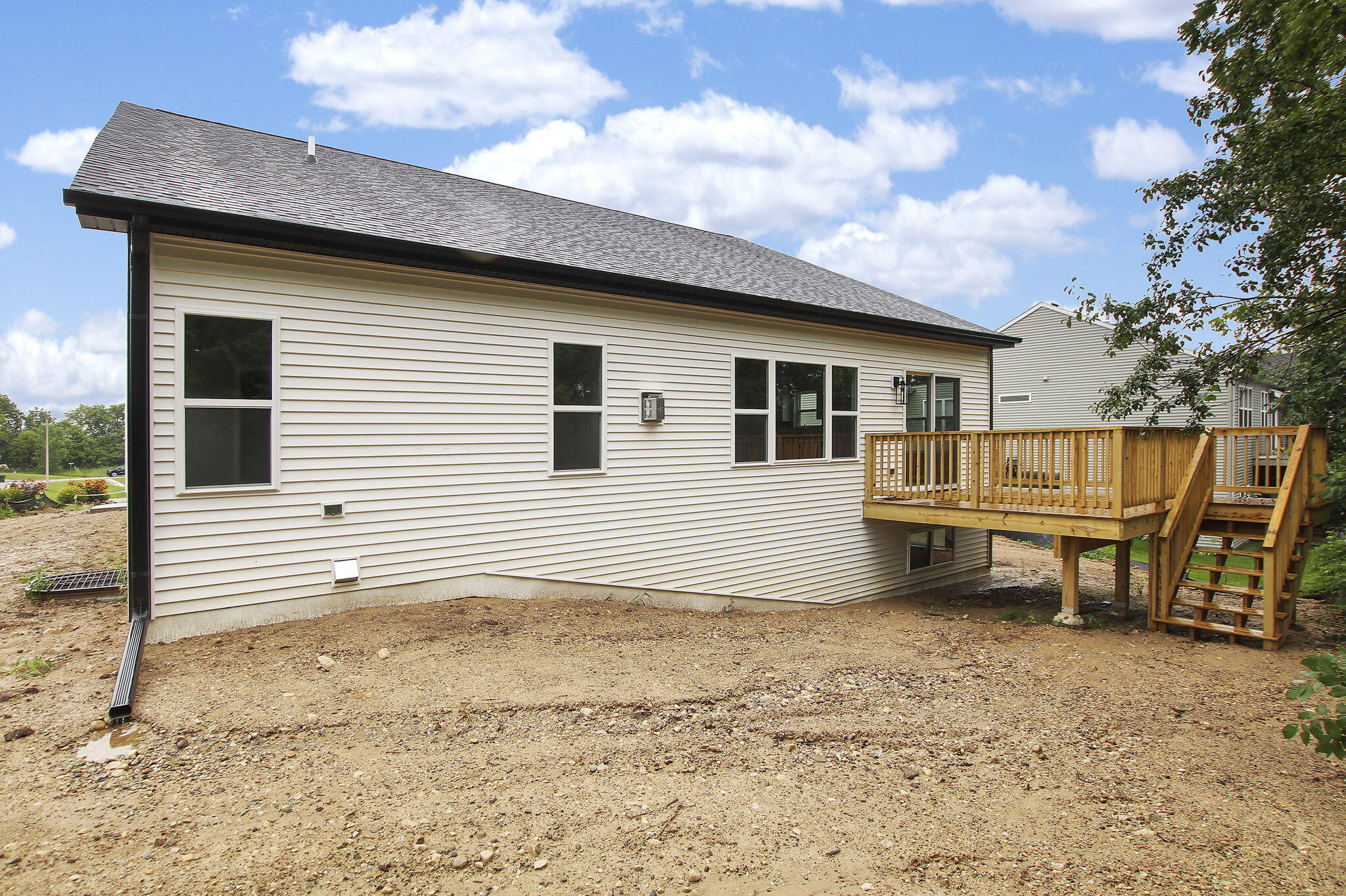 Twin Lakes, Wisconsin 53181, United States, 3 Bedrooms Bedrooms, ,2 BathroomsBathrooms,Residential,Active,43113