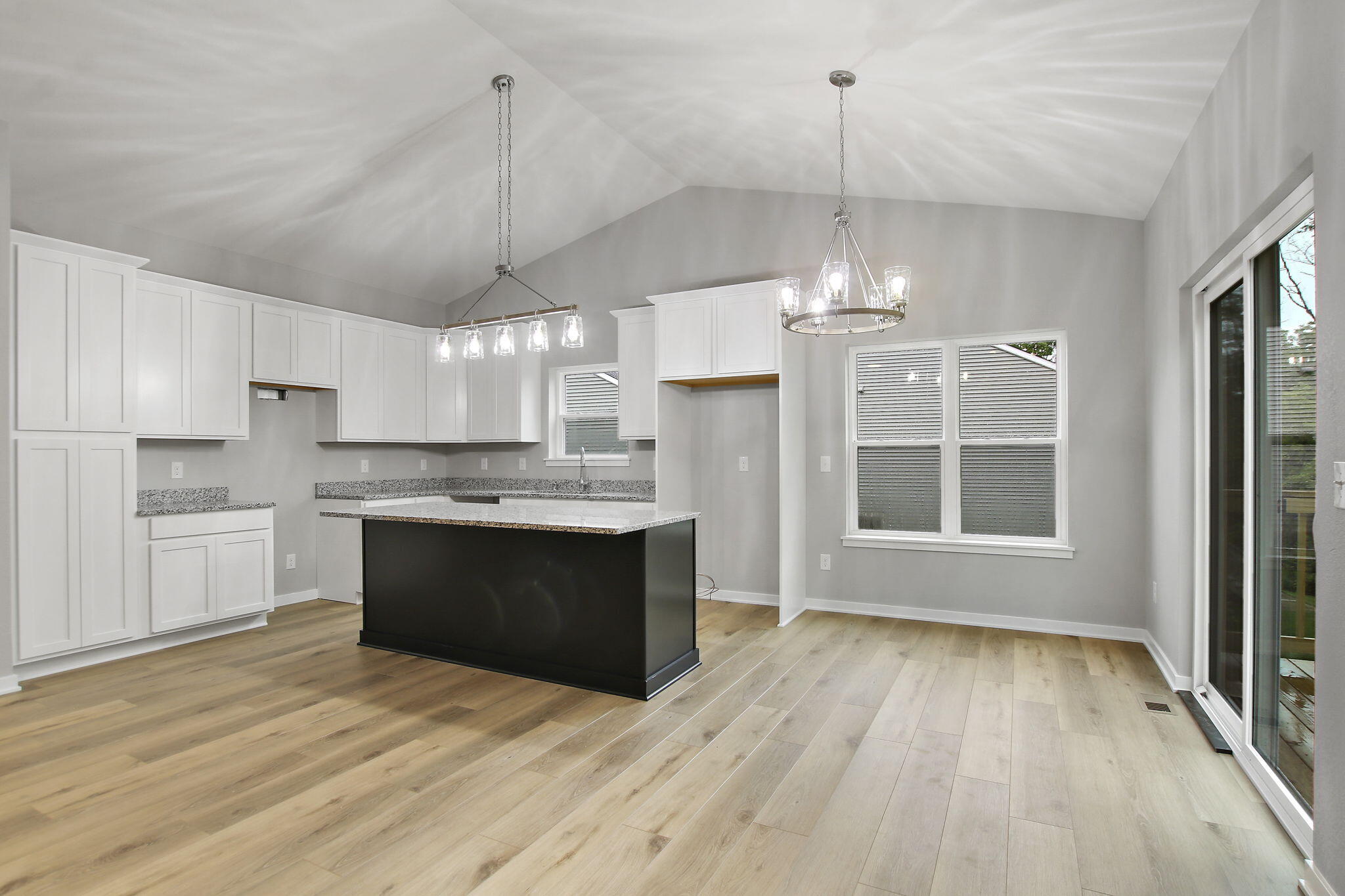 Twin Lakes, Wisconsin 53181, United States, 3 Bedrooms Bedrooms, ,2 BathroomsBathrooms,Residential,Active,43113