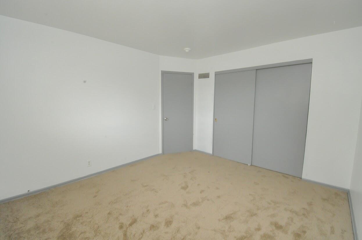 Racine, Wisconsin 53406, United States, 4 Bedrooms Bedrooms, ,2 BathroomsBathrooms,Residential,Active,32088