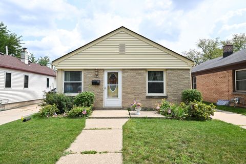 Photo of 422 S 90th St, Milwaukee, WI 53214 (MLS # 1843699)