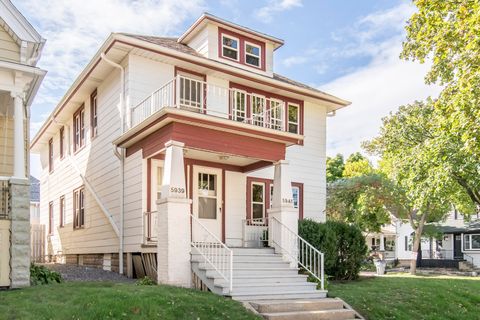 Photo of 5939 W Park Hill Ave, Milwaukee, WI 53213 (MLS # 1853806)