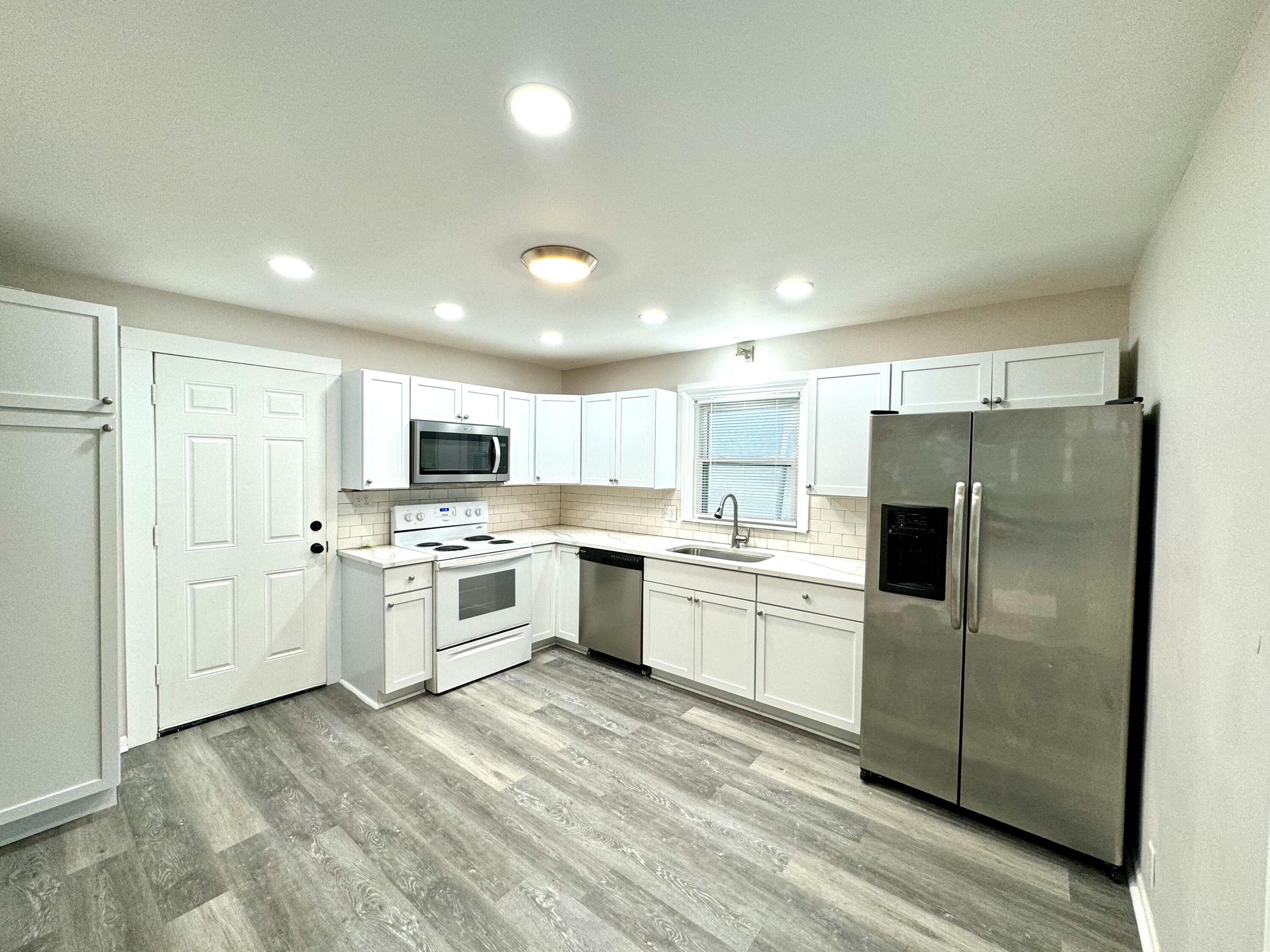 Kenosha, Wisconsin 53144, United States, ,Residential,Active,53128