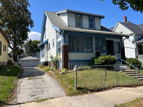 Photo of 3741 N 3rd St, Milwaukee, WI 53212 (MLS # 1852122)