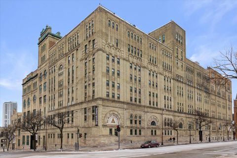Photo of 270 E Highland Ave, Milwaukee, WI 53202 (MLS # 1865833)