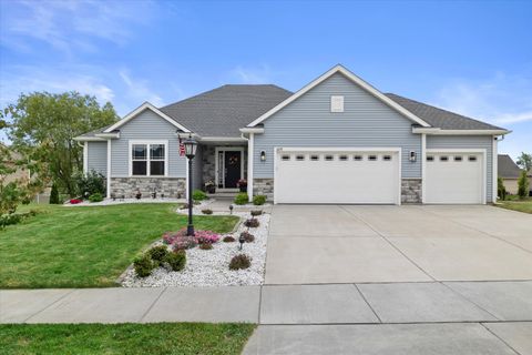 Photo of 1699 Willow Dr, Port Washington, WI 53074 (MLS # 1878366)