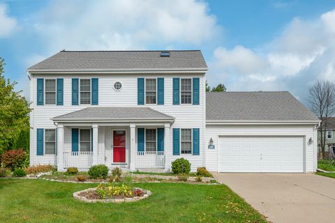 Photo of 1556 Pine Cone Trl, Port Washington, WI 53074 (MLS # 1852418)