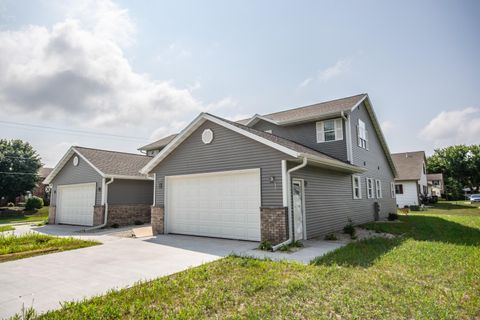 1361 Legion Cir, West Bend, WI 53090 - #: 1872869