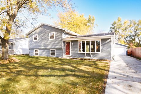 2310 Wellington Dr, West Bend, WI 53090 - #: 1897466