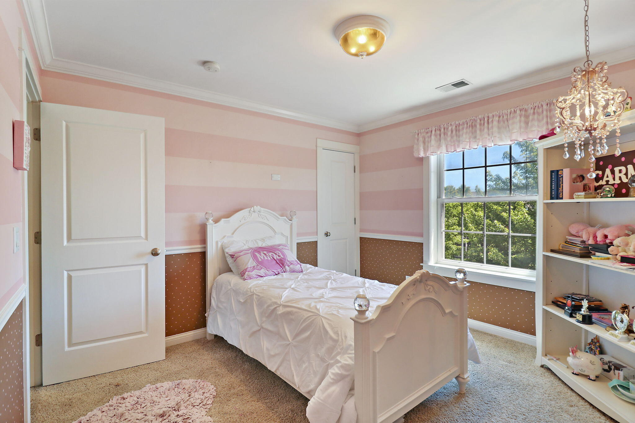 Pleasant Prairie, Wisconsin 53158, United States, 5 Bedrooms Bedrooms, ,5 BathroomsBathrooms,Residential,Active,54258