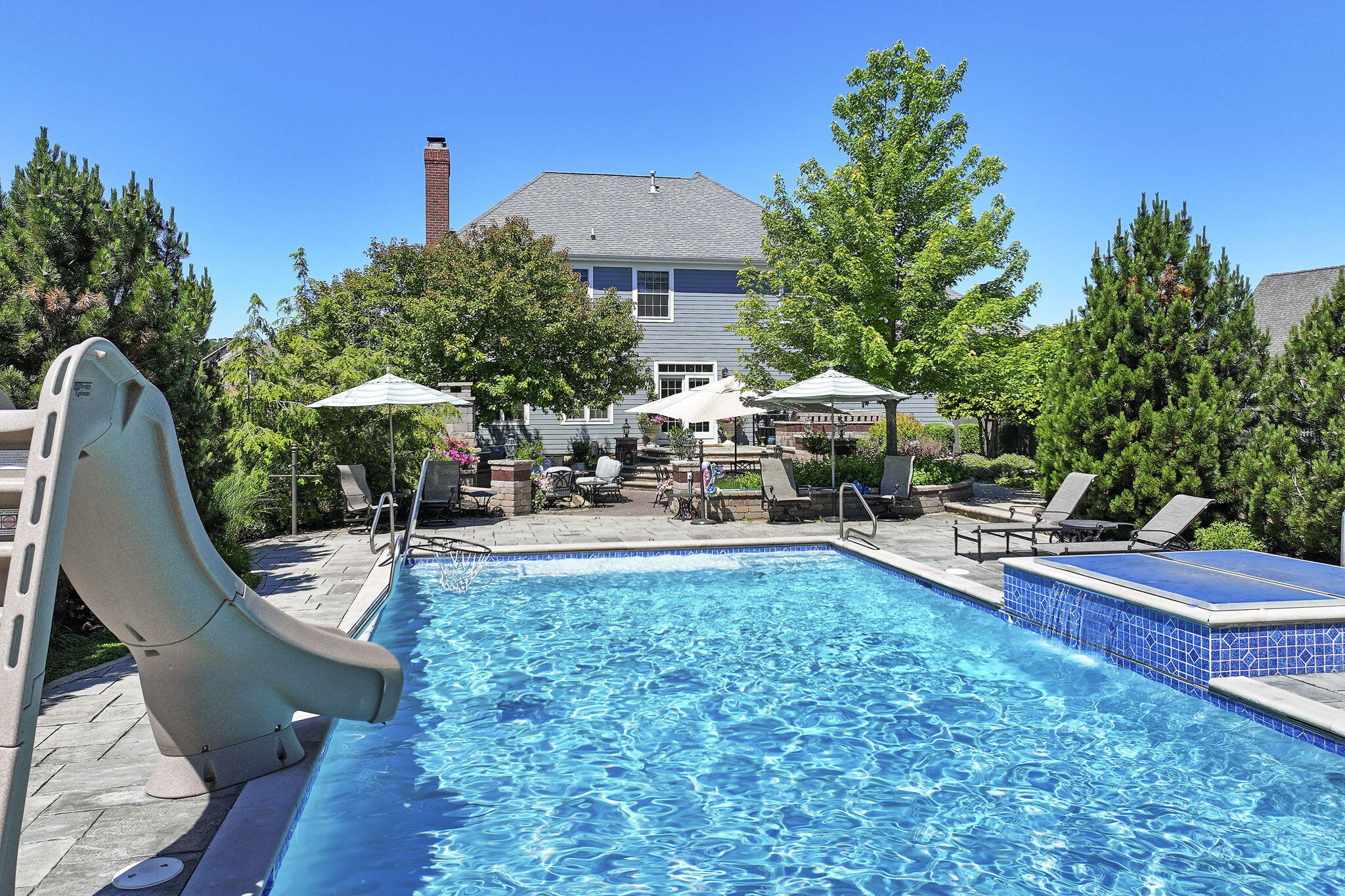 Pleasant Prairie, Wisconsin 53158, United States, 5 Bedrooms Bedrooms, ,5 BathroomsBathrooms,Residential,Active,54258