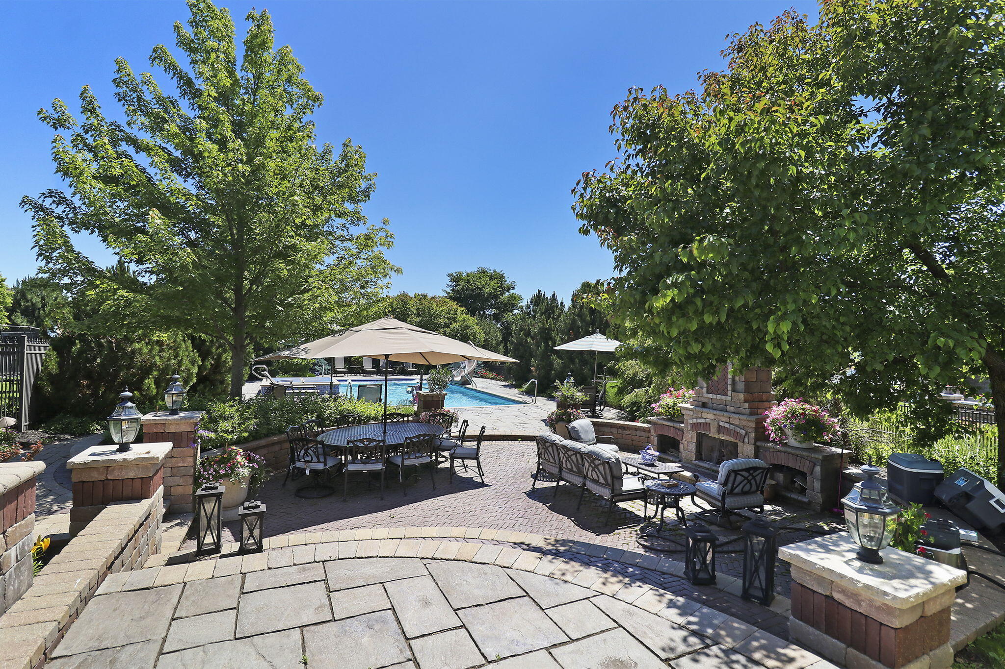 Pleasant Prairie, Wisconsin 53158, United States, 5 Bedrooms Bedrooms, ,5 BathroomsBathrooms,Residential,Active,54258