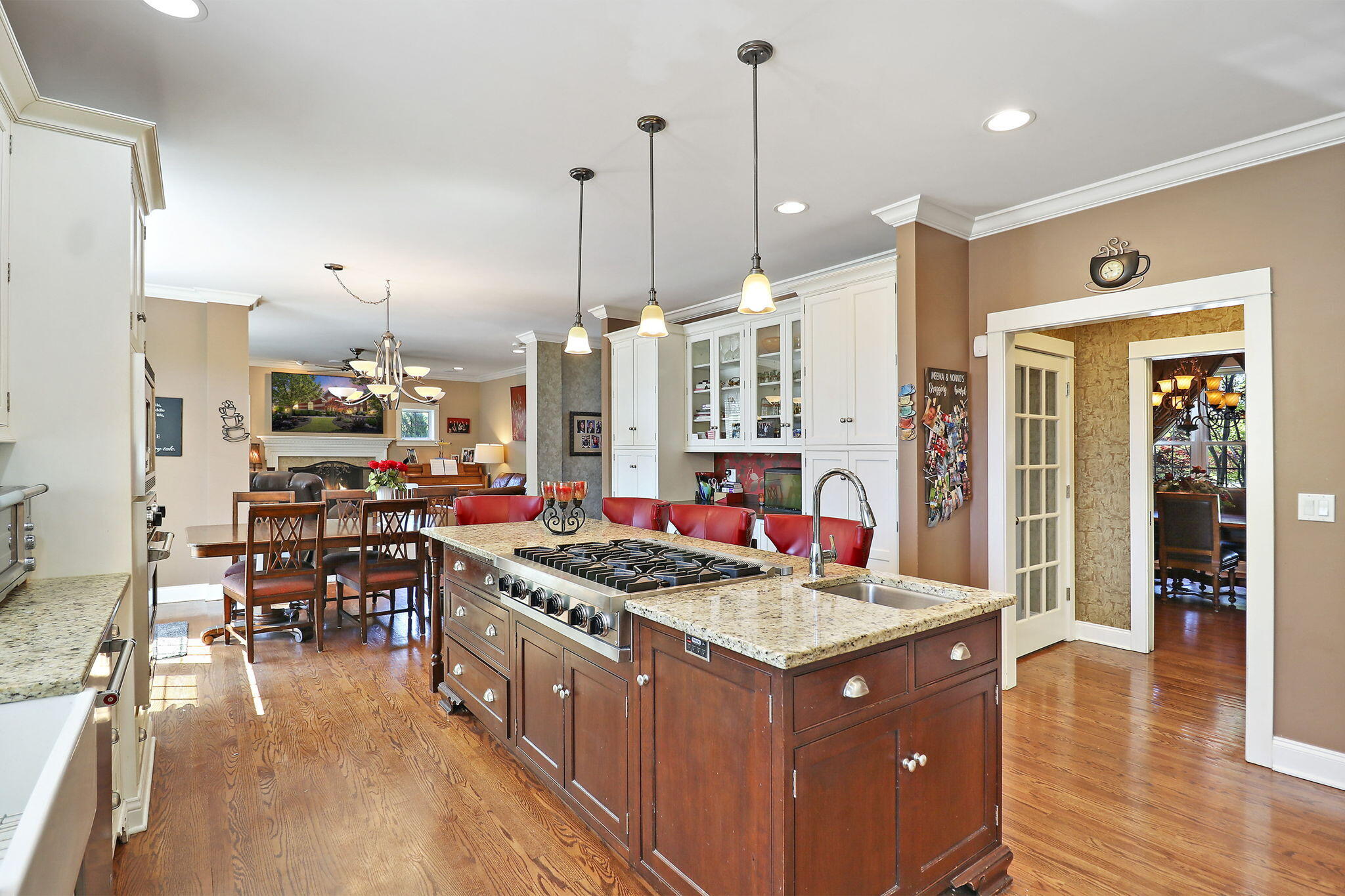 Pleasant Prairie, Wisconsin 53158, United States, 5 Bedrooms Bedrooms, ,5 BathroomsBathrooms,Residential,Active,54258