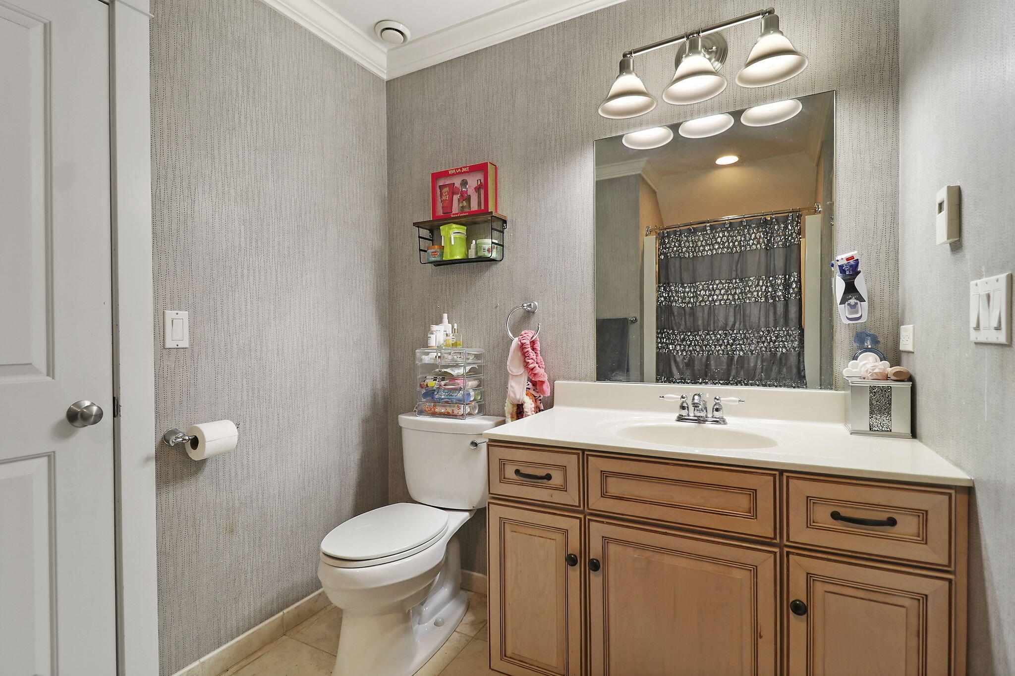 Pleasant Prairie, Wisconsin 53158, United States, 5 Bedrooms Bedrooms, ,5 BathroomsBathrooms,Residential,Active,54258