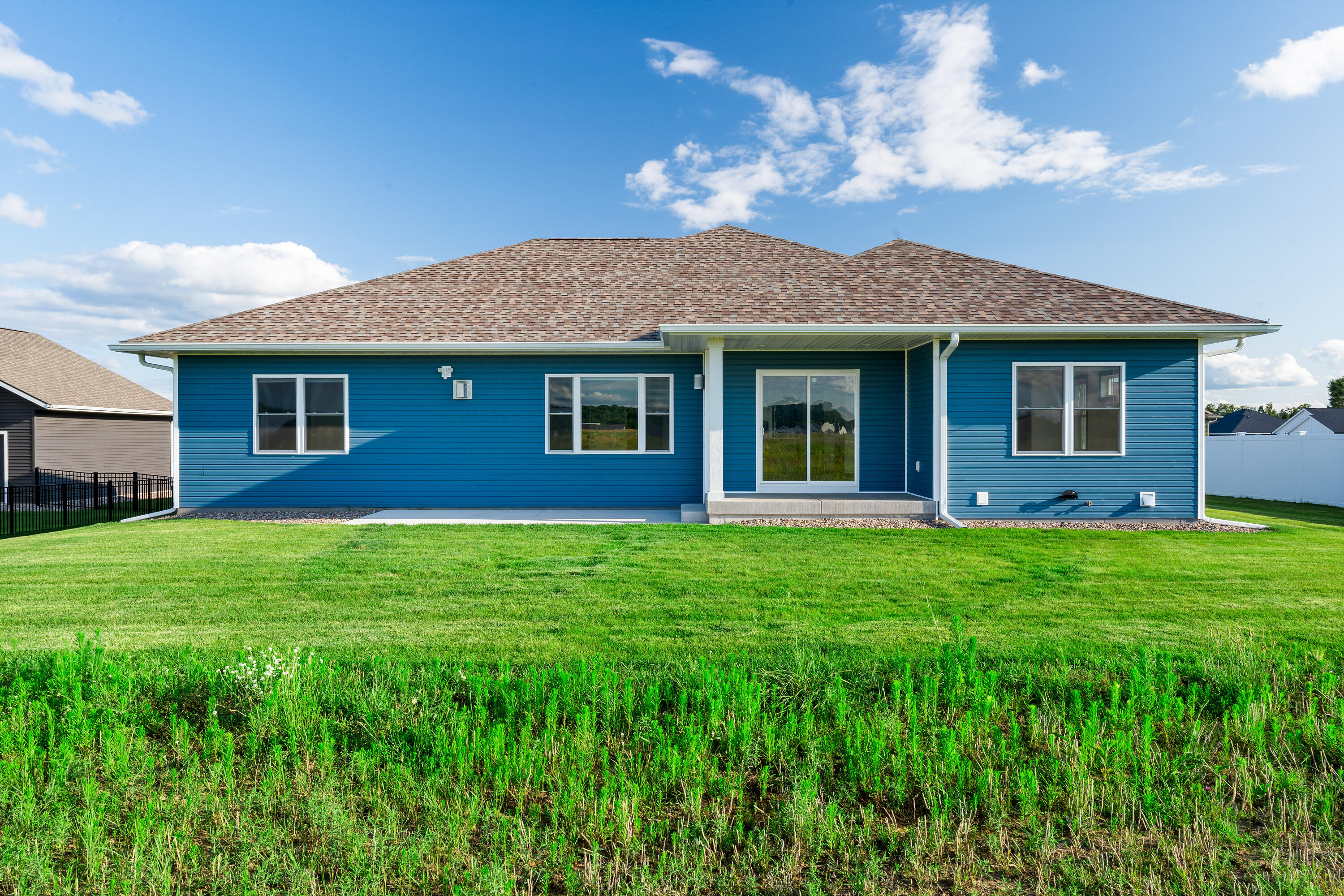 Holmen, Wisconsin 54636, United States, 3 Bedrooms Bedrooms, ,3 BathroomsBathrooms,Residential,Pending,51533