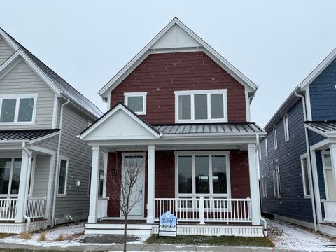 Photo of 6202 Foxtown Dr, Mequon, WI 53092 (MLS # 1779896)