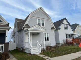 Photo of 1214 Monroe Ave, South Milwaukee, WI 53172 (MLS # 1862433)