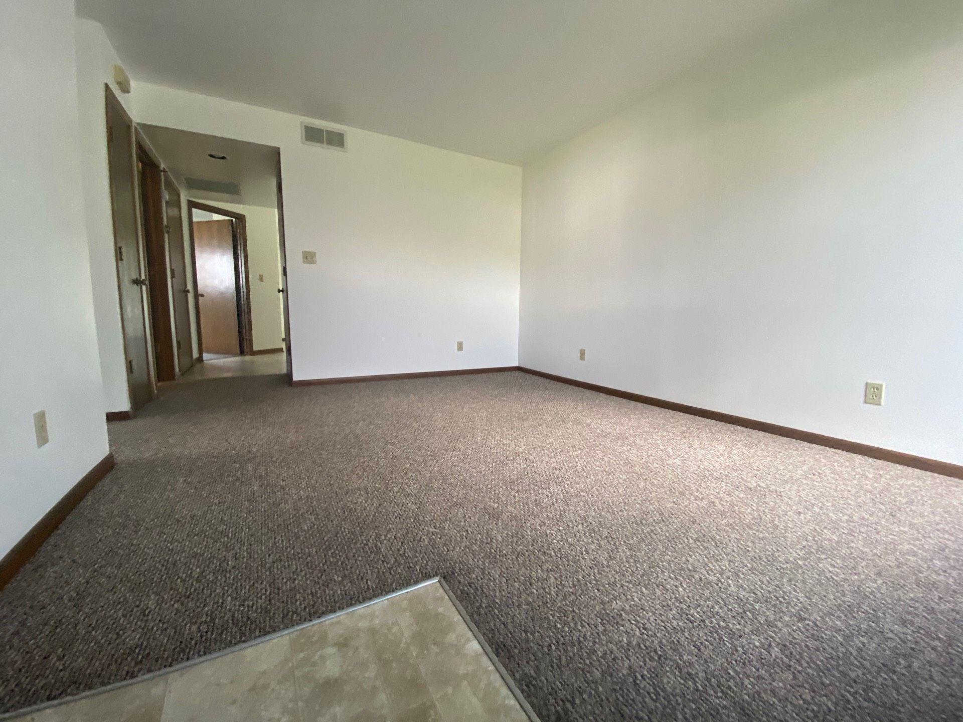 Menomonee Falls, Wisconsin 53051, United States, 2 Bedrooms Bedrooms, ,1 BathroomBathrooms,Residential,Active,41139