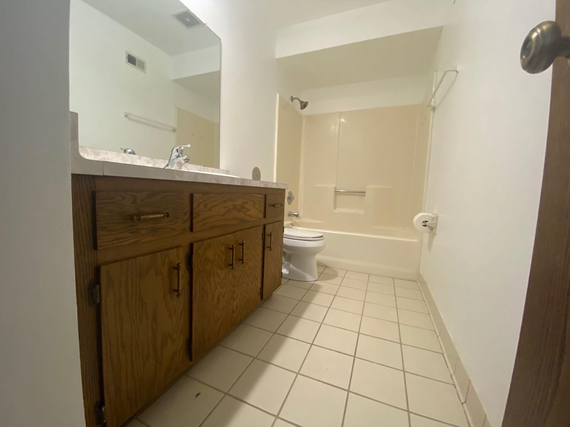Menomonee Falls, Wisconsin 53051, United States, 2 Bedrooms Bedrooms, ,1 BathroomBathrooms,Residential,Active,41139