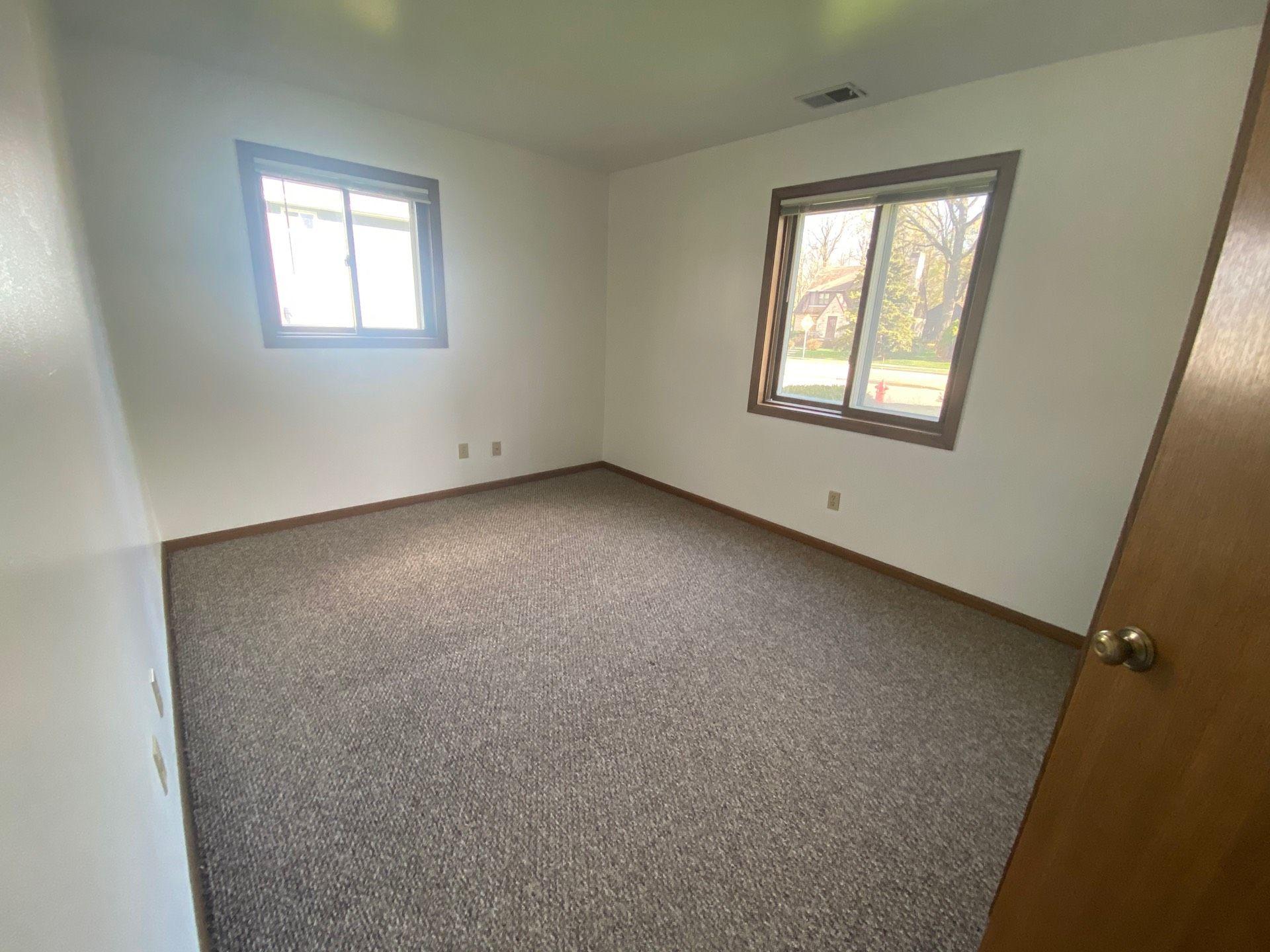 Menomonee Falls, Wisconsin 53051, United States, 2 Bedrooms Bedrooms, ,1 BathroomBathrooms,Residential,Active,41139