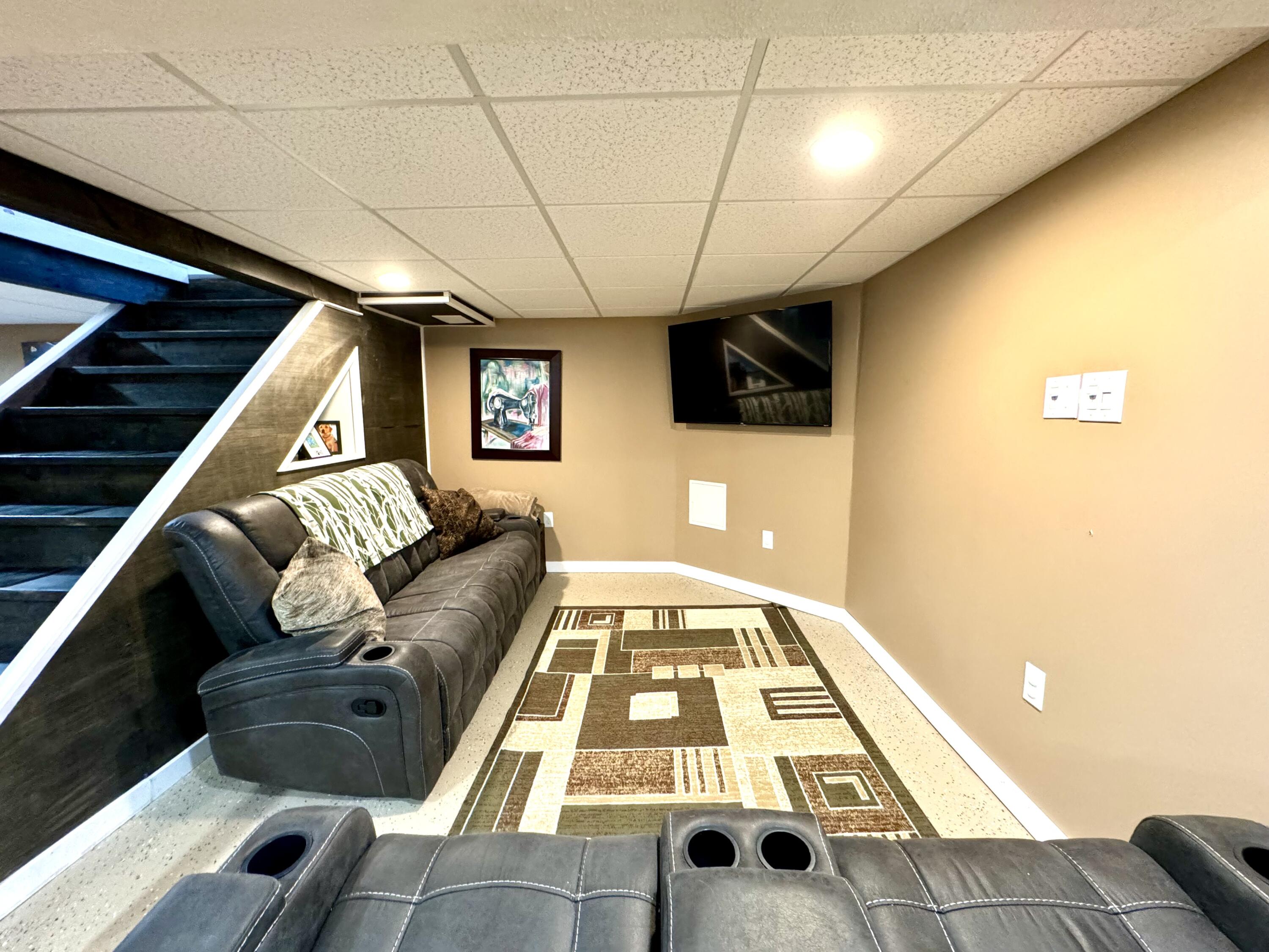 Kenosha, Wisconsin 53144, United States, 3 Bedrooms Bedrooms, ,2 BathroomsBathrooms,Residential,Active,48416