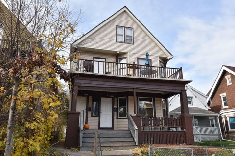 Photo of 3345 N Richards St, Milwaukee, WI 53212 (MLS # 1859237)