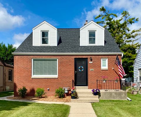 Photo of 1817 S 53rd St, West Milwaukee, WI 53214 (MLS # 1828332) Photo of 1817 S 53rd St, West Milwaukee, WI 53214 (MLS # 1828332)